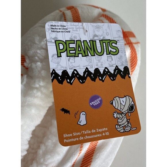Peanuts Snoopy Ghost Halloween Snuggle Toes Slipper Socks Sz 4-10 Super Soft NEW - Picture 2 of 7